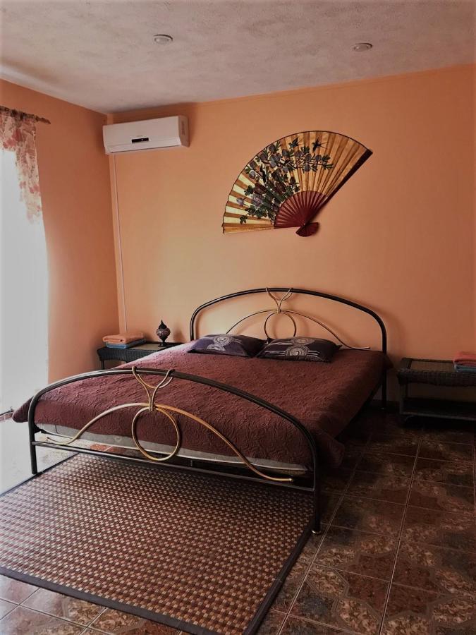 Guest House Eco Home Jurmala Exterior photo